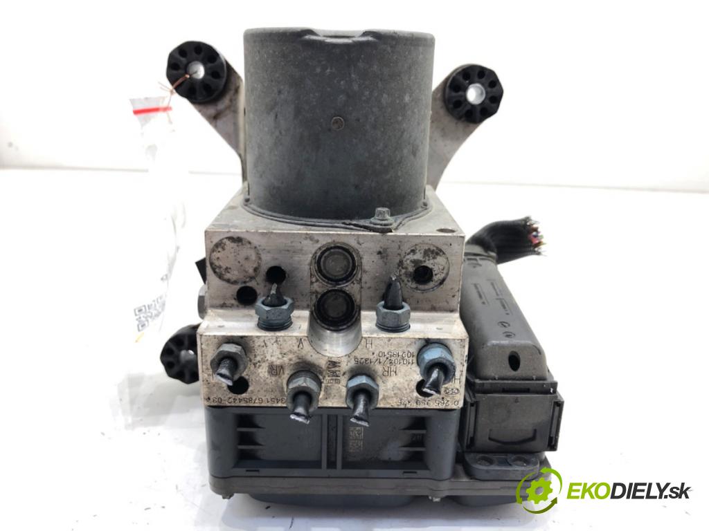 BMW F10 sedan 2011 120 kW 520 d 1995 Pumpa ABS 6799515 (Pumpa ABS)