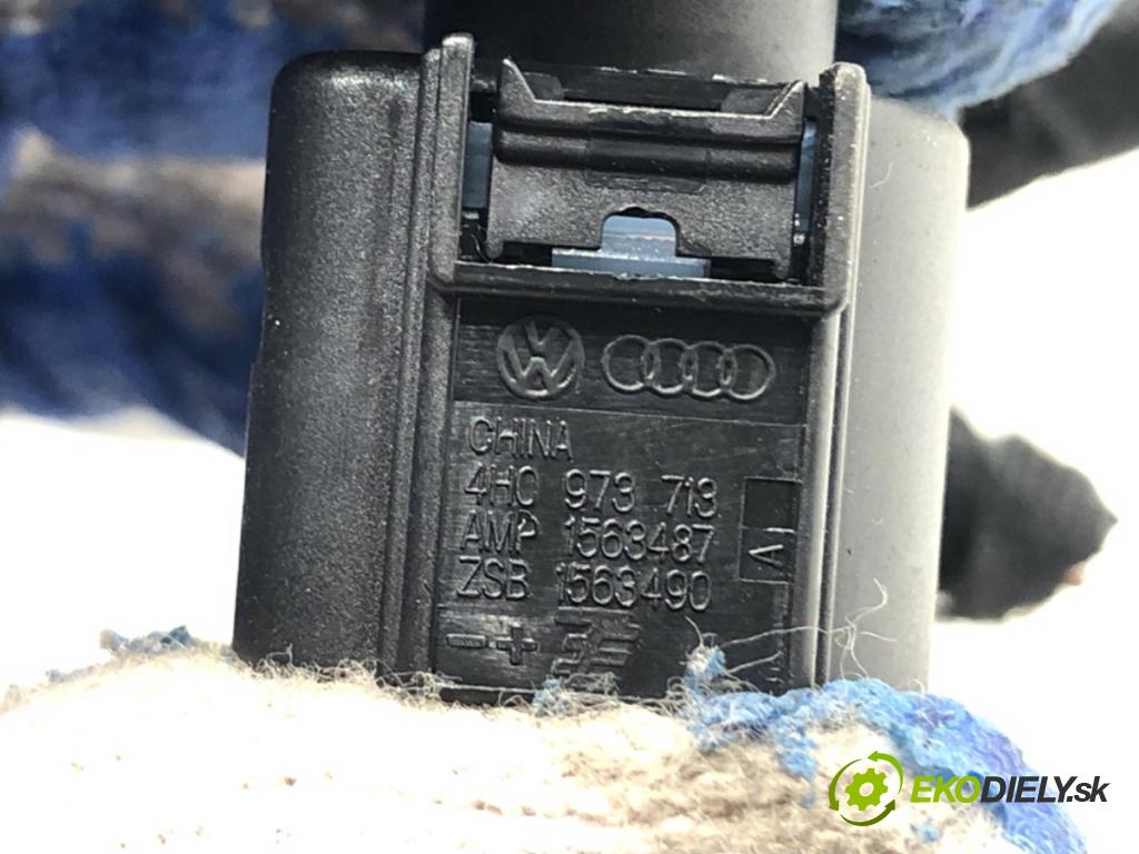 AUDI A8 D4 sedan 2012 368 kW 6.3 W12 quattro 6299 káblovačka dveří kufra zadní část