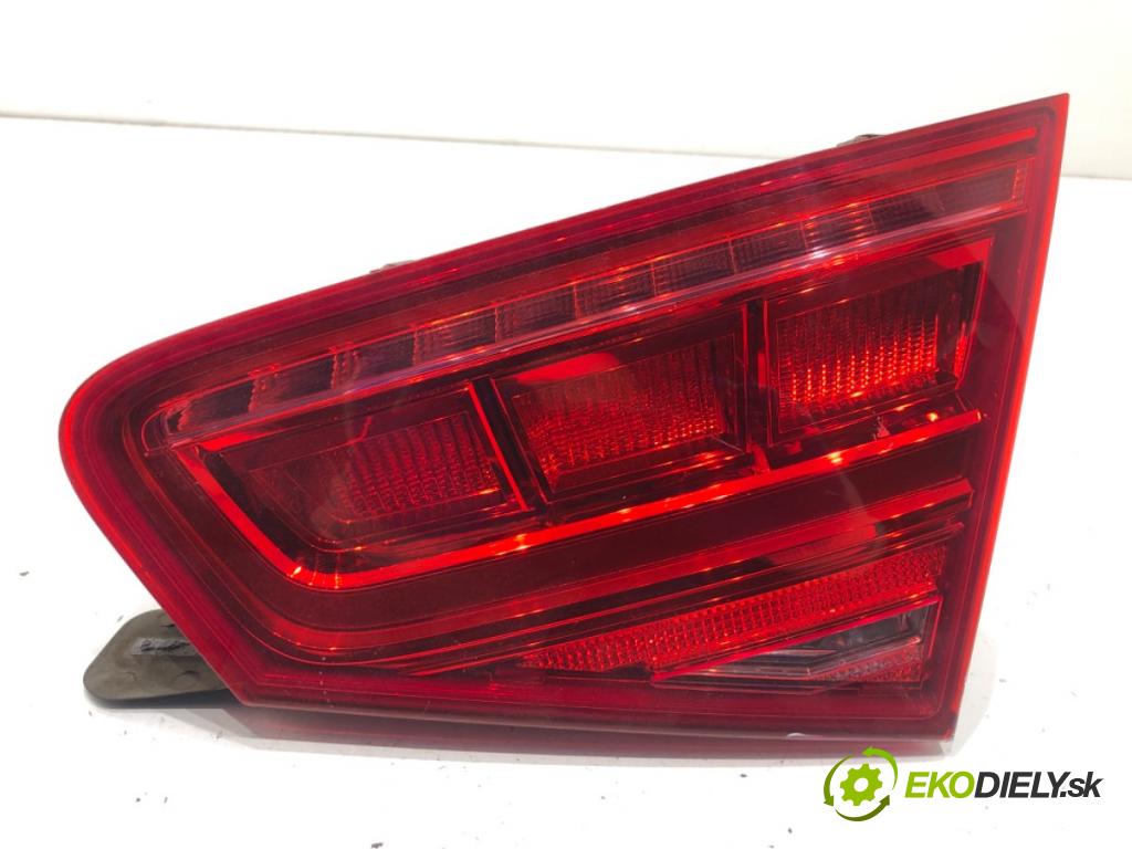 AUDI A8 D4 sedan 2012 368 kW 6.3 W12 quattro 6299 světlo pravý zadní část vnitřní 4H0945094