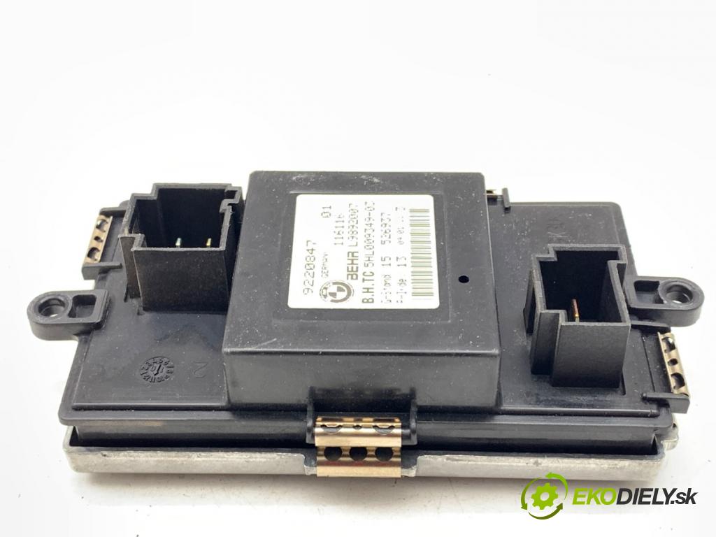 BMW F10 sedan 2011 120 kW 520 d 1995 odpor rezistor topení vzduchu 9220847 (Odpor topení)