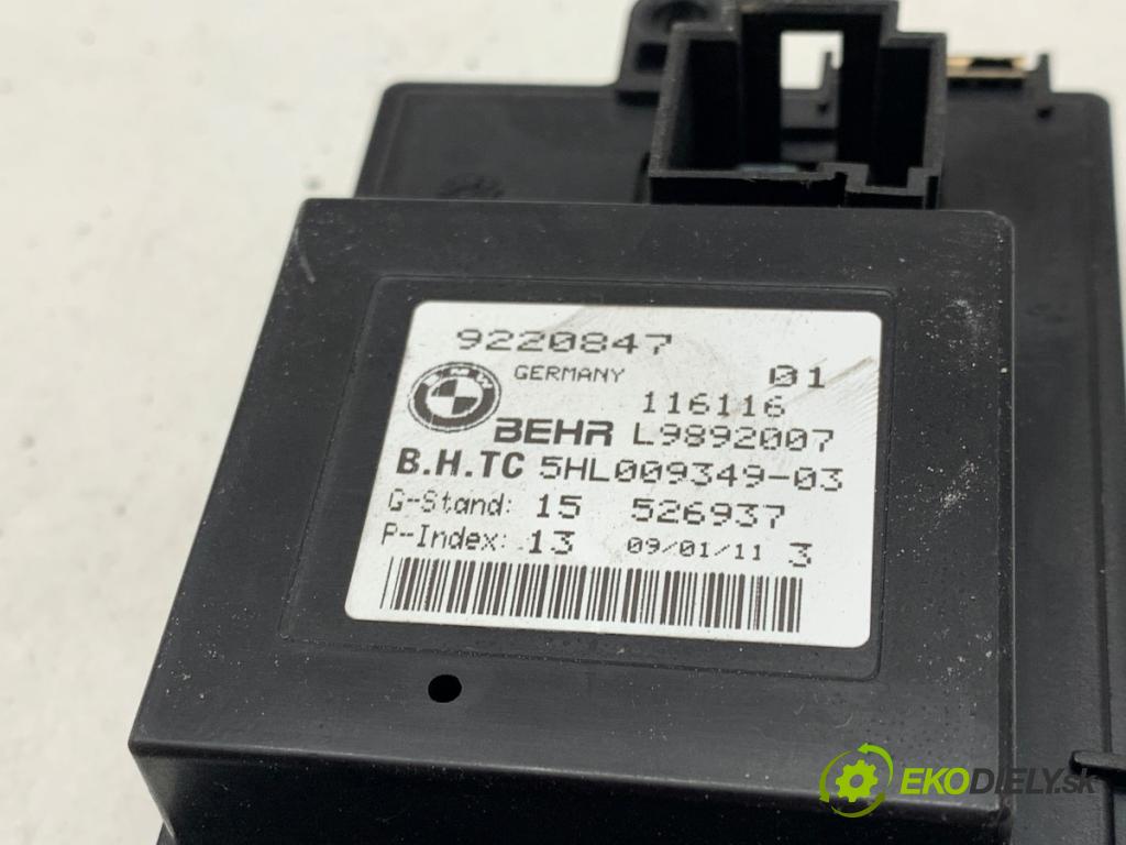 BMW F10 sedan 2011 120 kW 520 d 1995 odpor rezistor topení vzduchu 9220847 (Odpor topení)