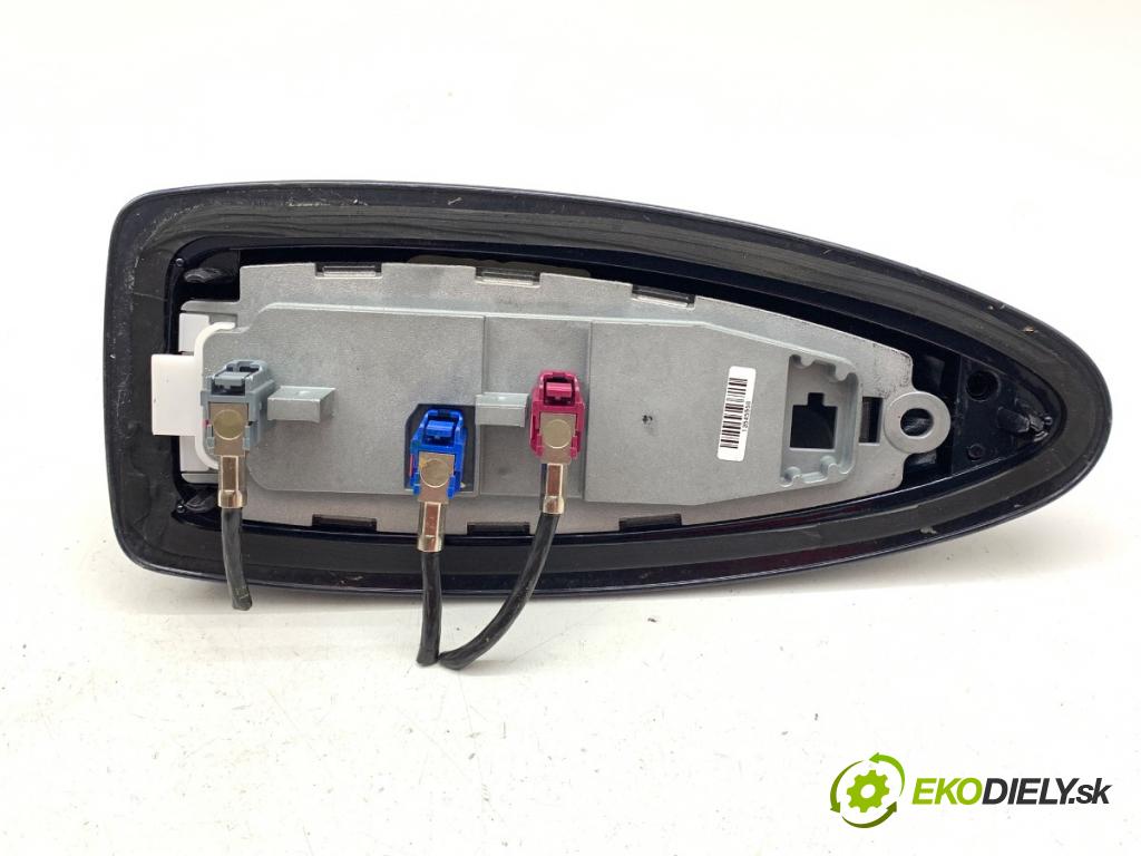 BMW F10 sedan 2011 120 kW 520 d 1995 ANTENA 9141462
