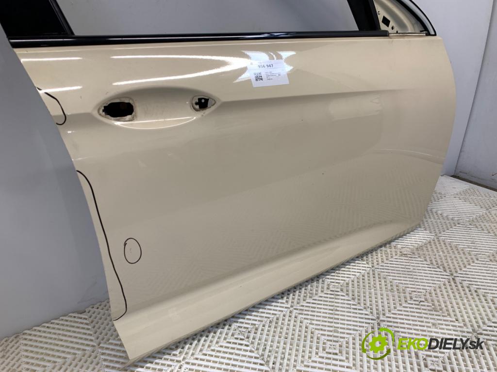 OPEL INSIGNIA B Kombi 2020 100 kW 1.6 CDTi (35) 1598 dveře pravý přední část 611