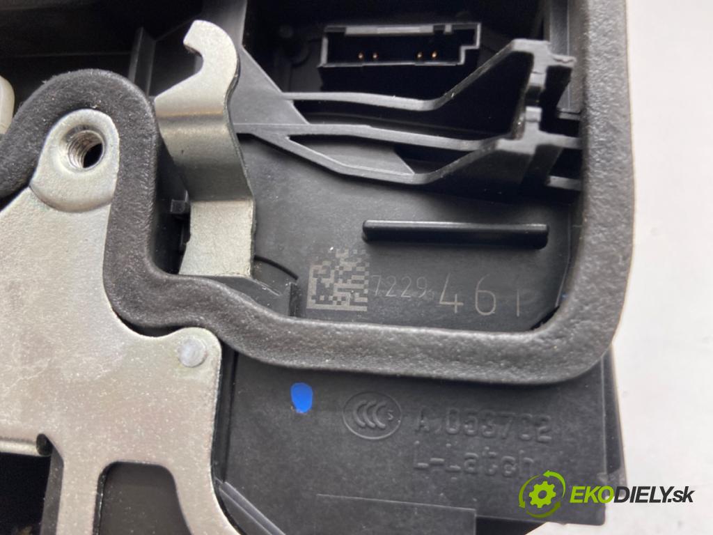 BMW F20 liftback 2019 100 kW 118 i 1598 zámok Dvere ľavy predný 7229461