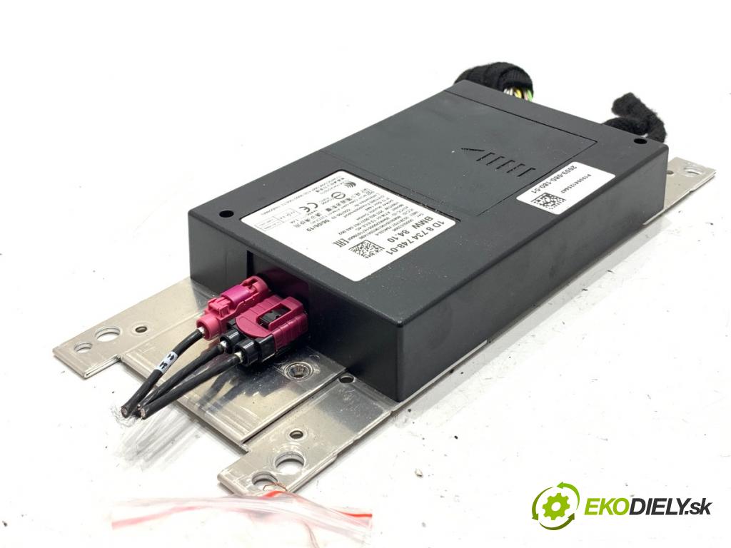 BMW F20 liftback 2019 100 kW 118 i 1598 Modul TELEMATIC 8734748