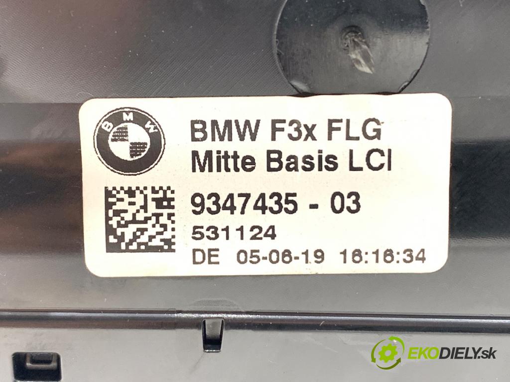 BMW F20 liftback 2019 100 kW 118 i 1598 Mriežky kúrenia predný stredna 9347435