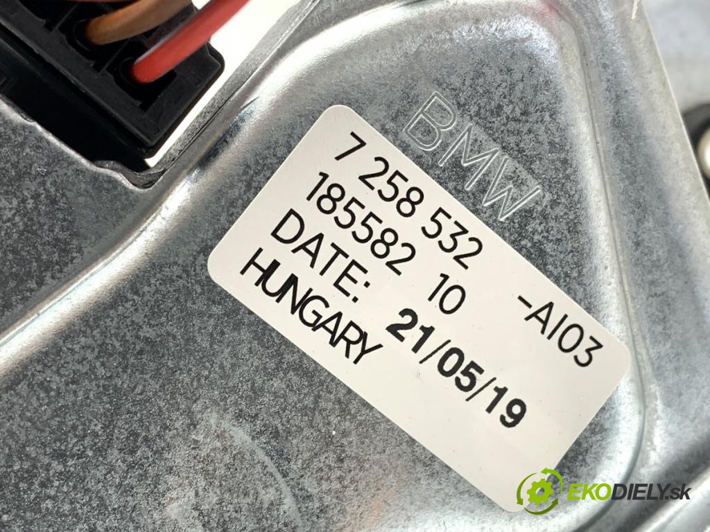 BMW F20 liftback 2019 100 kW 118 i 1598 Motor stieračov zad 7258532