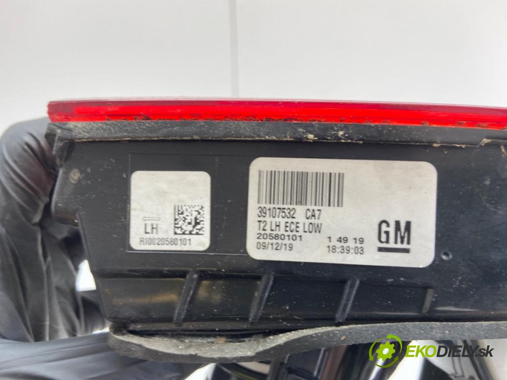 OPEL INSIGNIA B Kombi 2020 100 kW 1.6 CDTi (35) 1598 světlo levý zadní část vnitřní 39107532