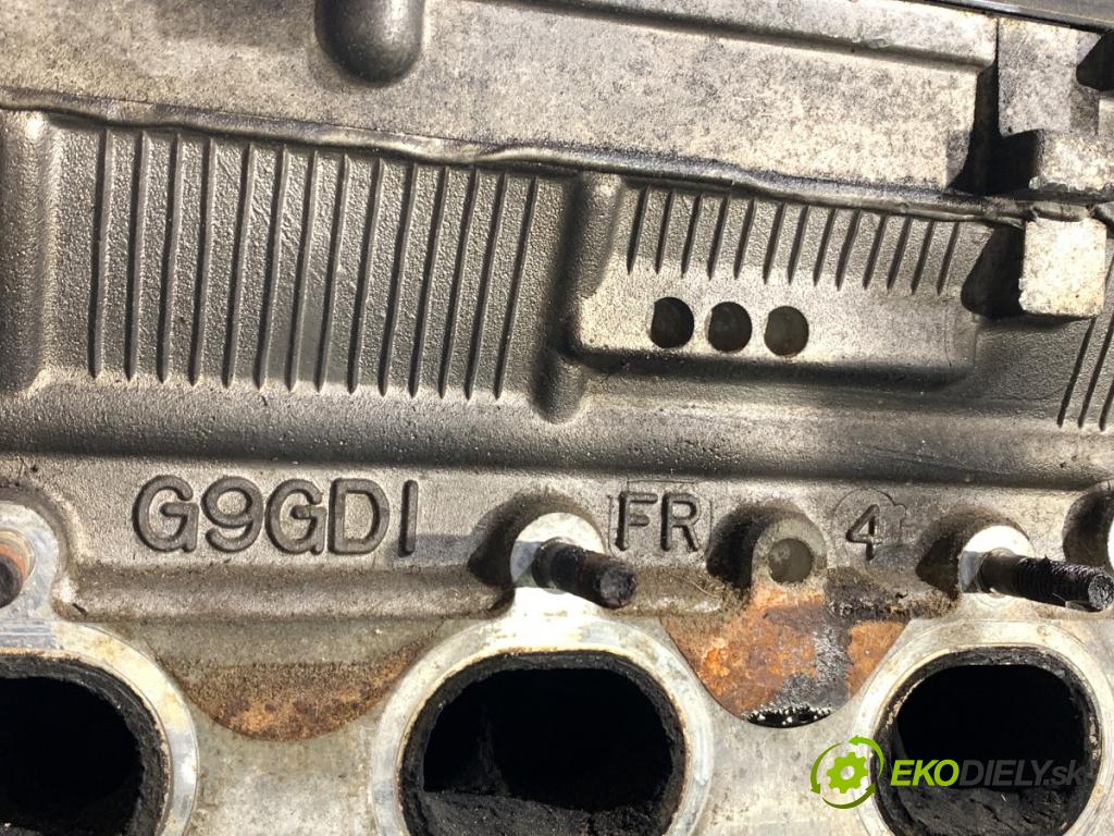 MITSUBISHI PAJERO PININ I samochód terenowy zamknięty 2001 95 kW 2.0 GDI (H67W, H77W) 1999 Hlava valcov G9GDI (Hlava valcov)