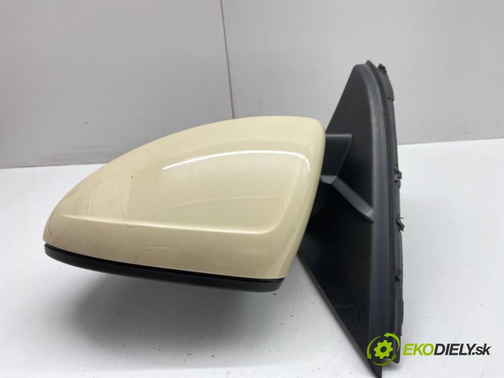 OPEL INSIGNIA B Kombi 2020 100 kW 1.6 CDTi (35) 1598 zpětné zrcátko levý 611