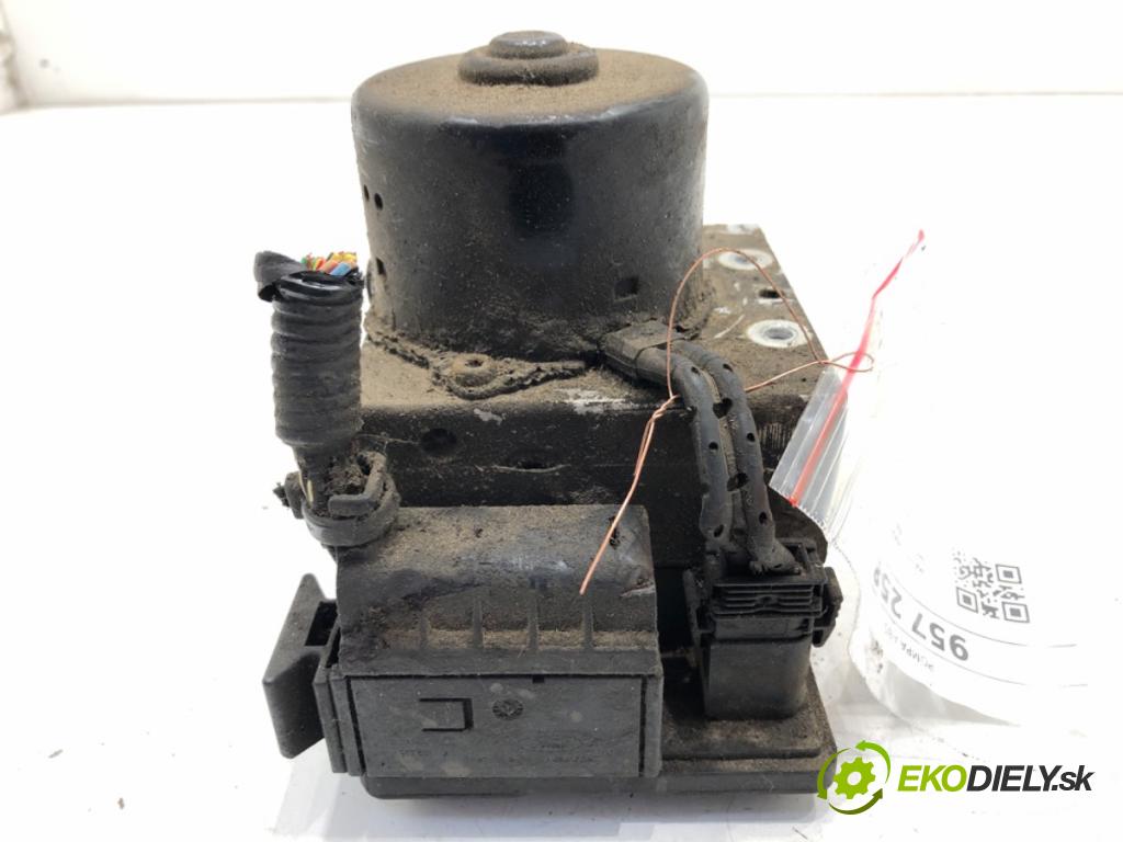 MAZDA TRIBUTE SUV 2001 91 kW 2.0 4WD (EPEW) 1988 Pumpa ABS 5WK8480 (Pumpa ABS)