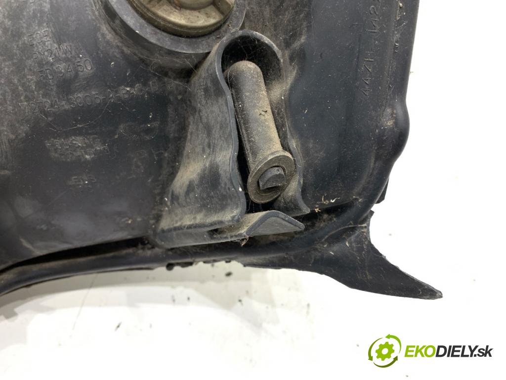 MAZDA TRIBUTE SUV 2001 91 kW 2.0 4WD (EPEW) 1988 Svetlomet pravy predný 2T24-13005