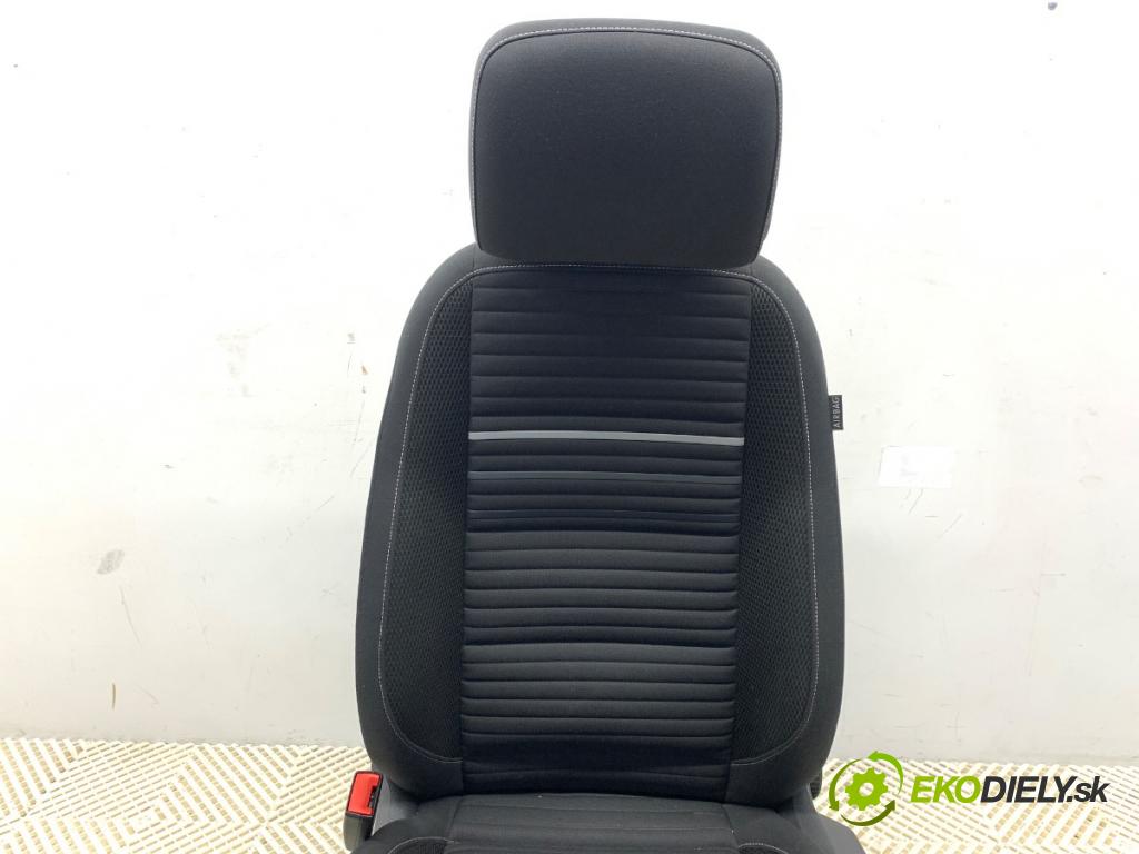 VW TOURAN nadwozie wielkoprzestrzenne (MPV) 2015 103 kW 1.4 TSI 1390 sedadlo levý přední část