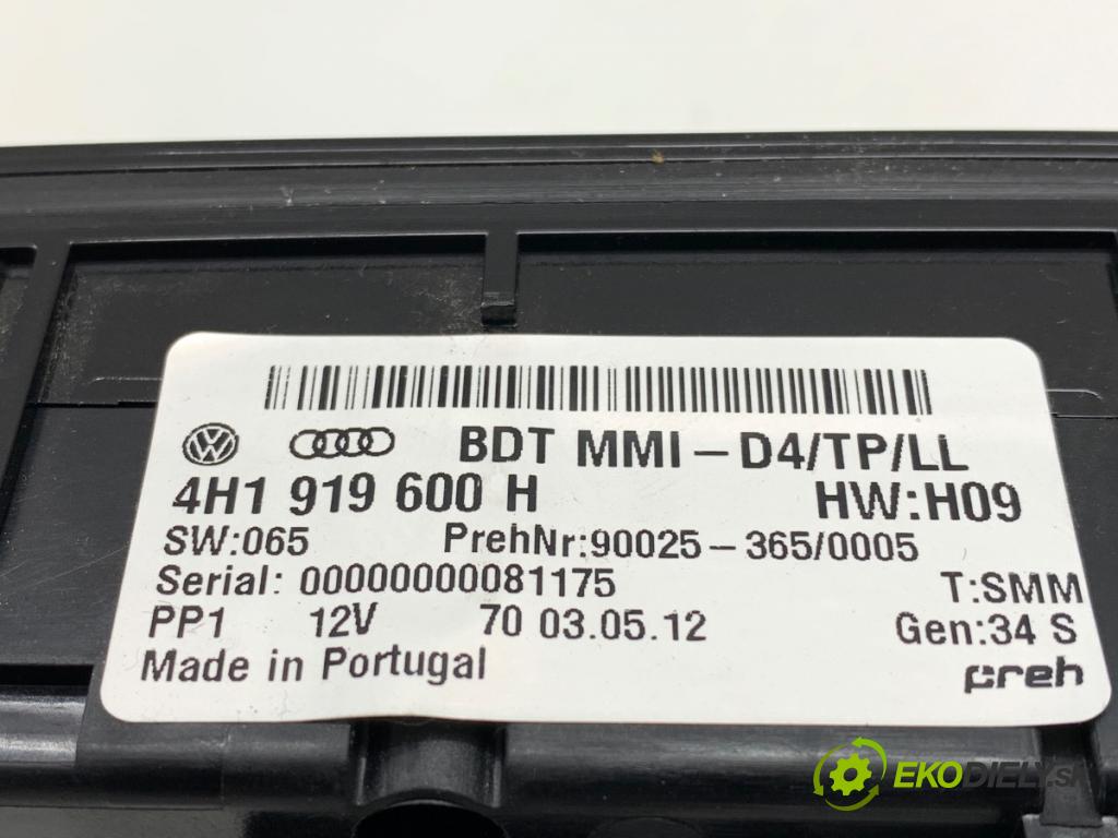 AUDI A8 D4 sedan 2012 368 kW 6.3 W12 quattro 6299 Panel ovládania navigácie radia 4H1919600H