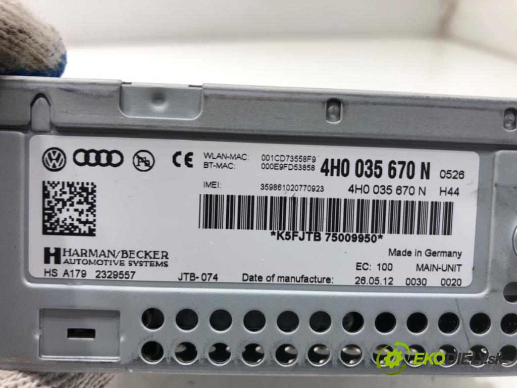 AUDI A8 D4 sedan 2012 368 kW 6.3 W12 quattro 6299 CZYTNIK navigace 4H0035670N (Elektrosoučásti ostatní)
