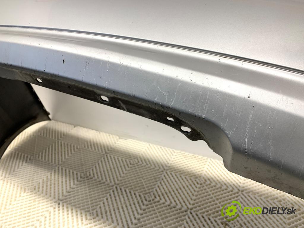 BMW F11 Kombi 2011 135 kW 520 d 1995 Nárazník zad 354/7