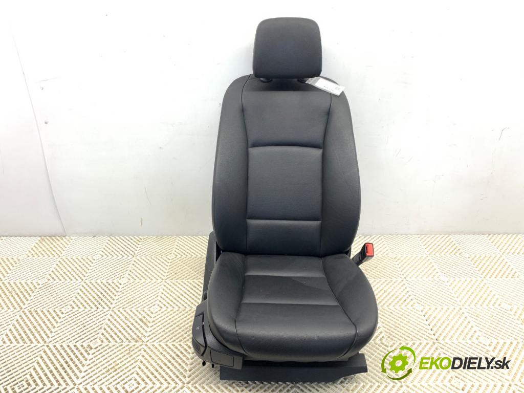 BMW F11 Kombi 2011 135 kW 520 d 1995 Sedadlo pravy predný 