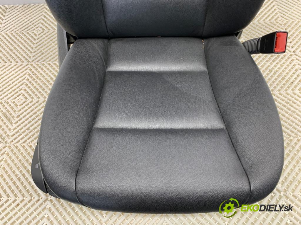 BMW F11 Kombi 2011 135 kW 520 d 1995 Sedadlo pravy predný