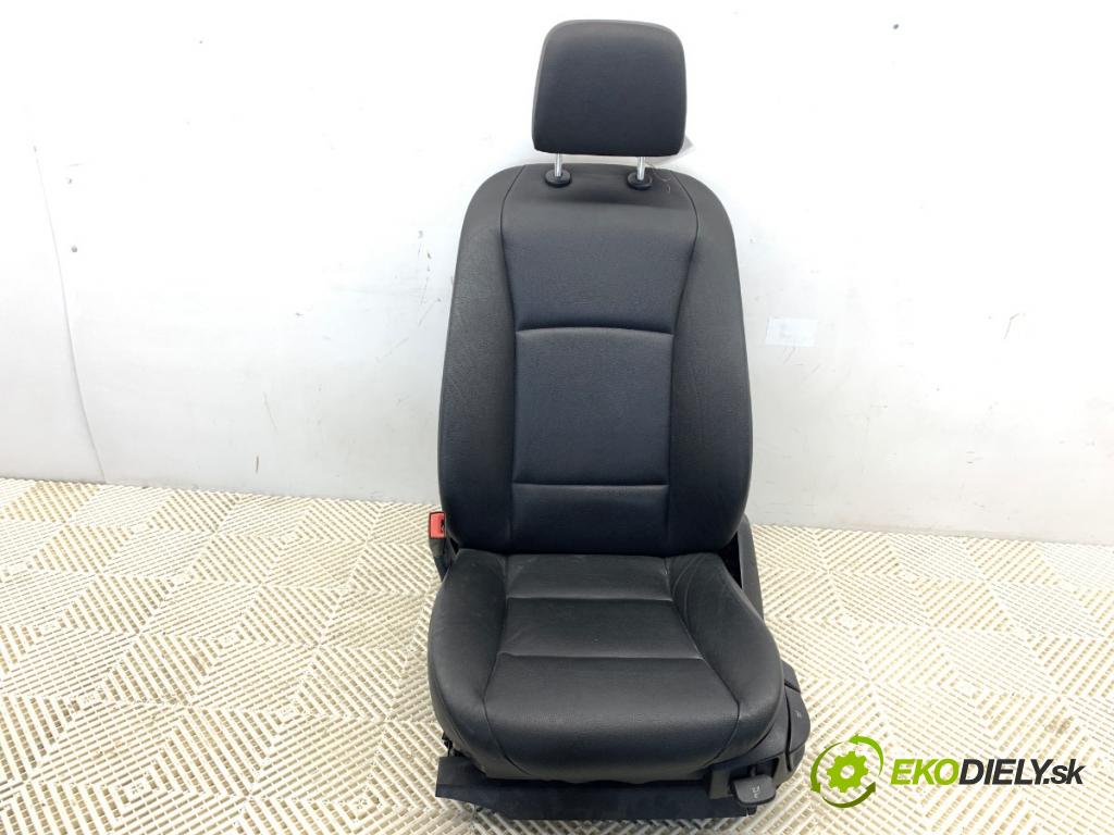 BMW F11 Kombi 2011 135 kW 520 d 1995 Sedadlo ľavy predný 