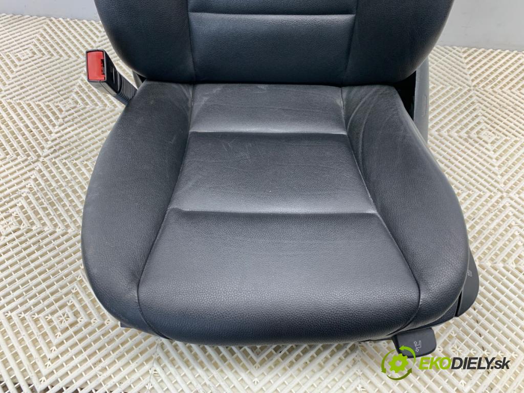 BMW F11 Kombi 2011 135 kW 520 d 1995 Sedadlo ľavy predný