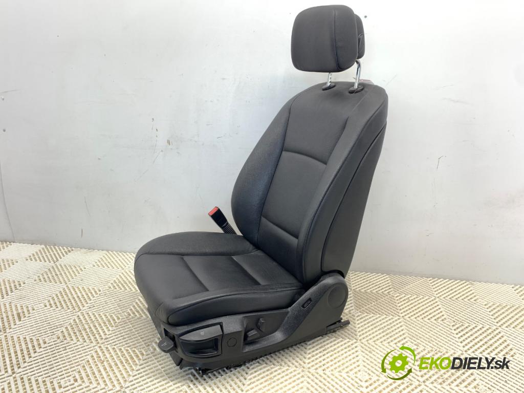 BMW F11 Kombi 2011 135 kW 520 d 1995 Sedadlo ľavy predný