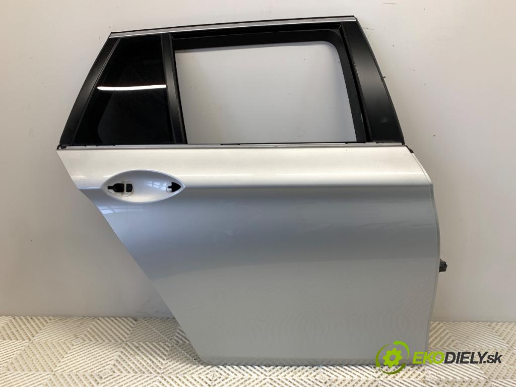 BMW F11 Kombi 2011 135 kW 520 d 1995 Dvere pravy zad 354/7 
