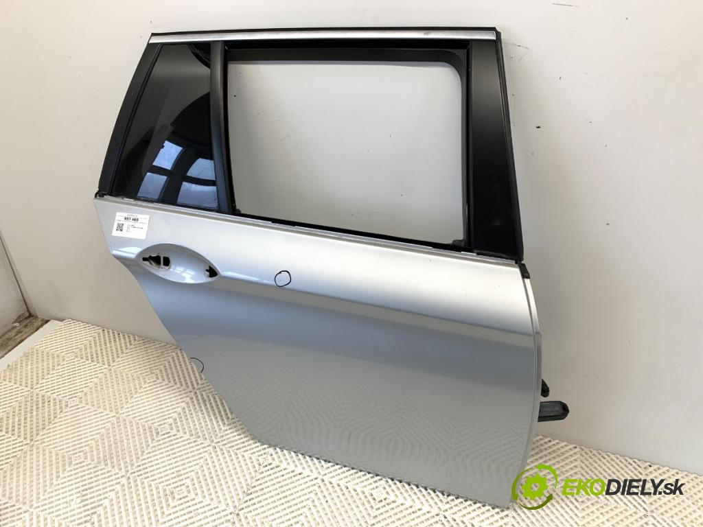 BMW F11 Kombi 2011 135 kW 520 d 1995 Dvere pravy zad 354/7