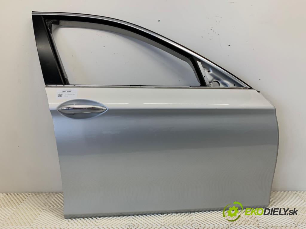 BMW F11 Kombi 2011 135 kW 520 d 1995 Dvere pravy predný 354/7 