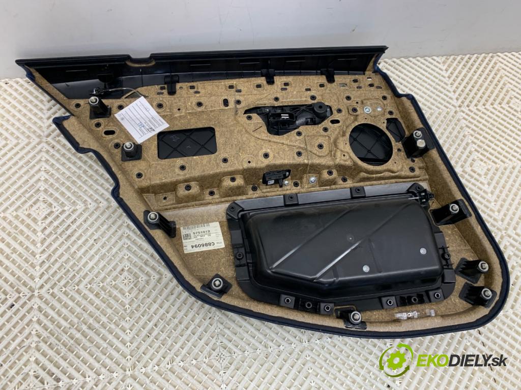 BMW F11 Kombi 2011 135 kW 520 d 1995 čalúnenie Dvere pravy zad