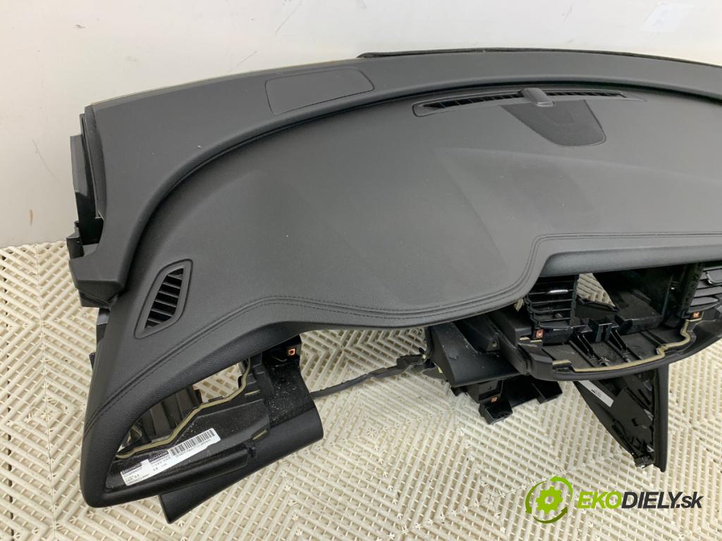 OPEL INSIGNIA B Kombi 2020 100 kW 1.6 CDTi (35) 1598 palubní doska  (Palubní deska)