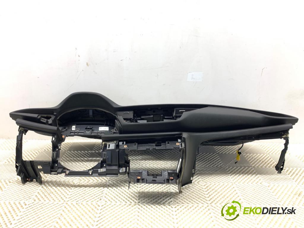 OPEL INSIGNIA B Kombi 2020 100 kW 1.6 CDTi (35) 1598 palubní doska  (Palubní deska)