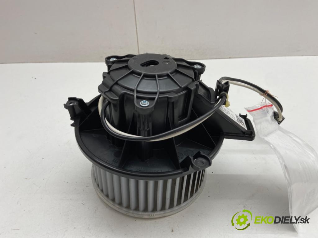 OPEL INSIGNIA B Kombi 2020 100 kW 1.6 CDTi (35) 1598 ventilátor kúrenia GP563001