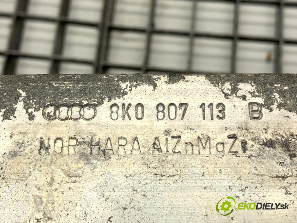 AUDI A4 B8 sedan 2008 105 kW 2.0 TDI 1968 Výstuha nárazníka predný 8K0807113B (Výstuha predná)