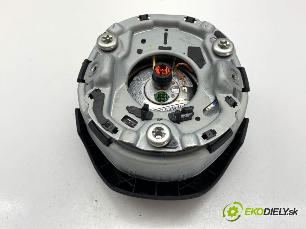 AUDI A4 B8 sedan 2008 105 kW 2.0 TDI 1968 AirBag volantu 8K0880201A (Airbag)