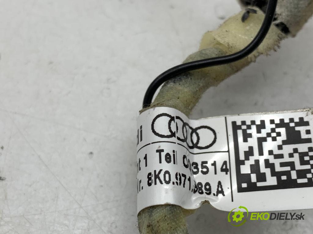 AUDI A4 B8 sedan 2008 105 kW 2.0 TDI 1968 Káblovačka silentbloku airbag 8K0971589A