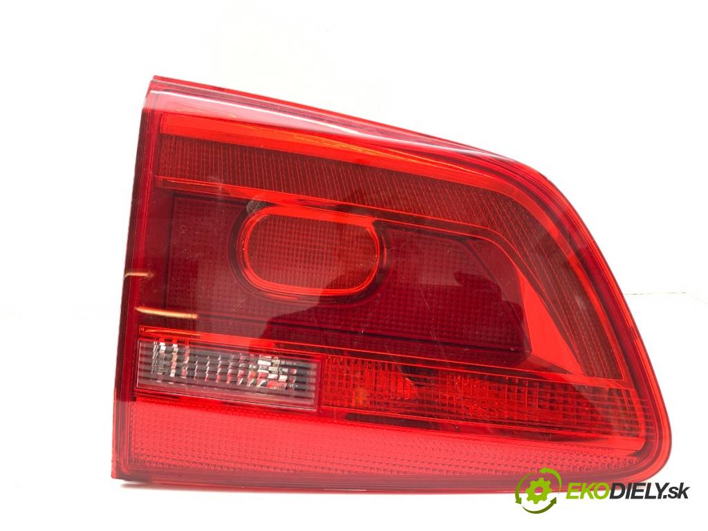 VW TOURAN nadwozie wielkoprzestrzenne (MPV) 2015 103 kW 1.4 TSI 1390 Svetlo ľavy zad vnútorná 