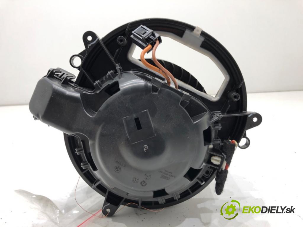 BMW F20 liftback 2019 100 kW 118 i 1598 ventilátor kúrenia T958225
