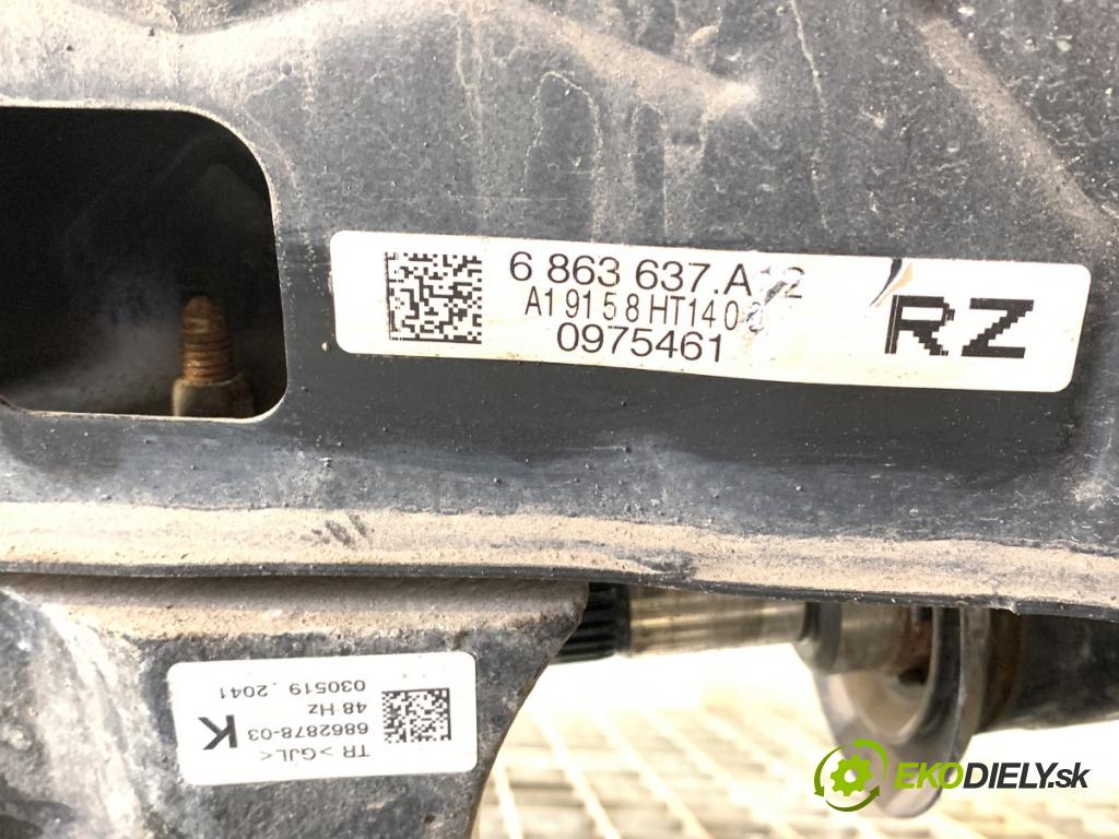 BMW F20 liftback 2019 100 kW 118 i 1598 Výstuha zad 6863637