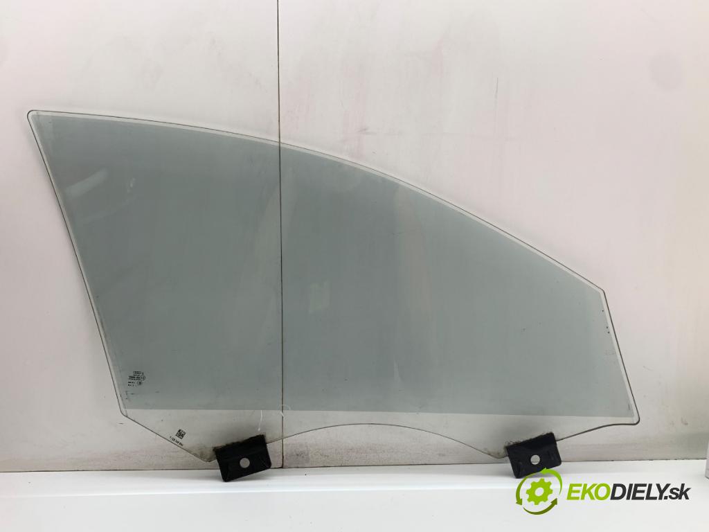 AUDI A8 D4 sedan 2012 368 kW 6.3 W12 quattro 6299 Okno ľavy predný DVOJNÁSOBNÝ: 4H0845021F
