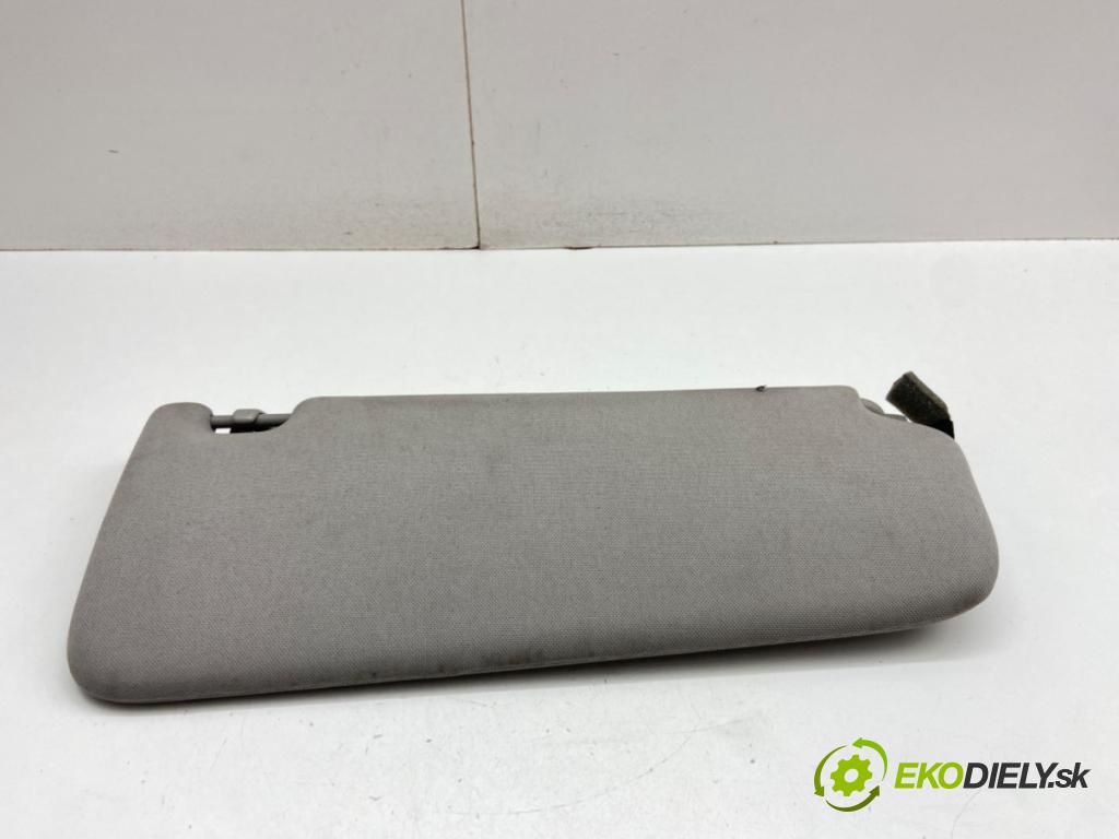 BMW F11 Kombi 2011 135 kW 520 d 1995 clona sluneční levý