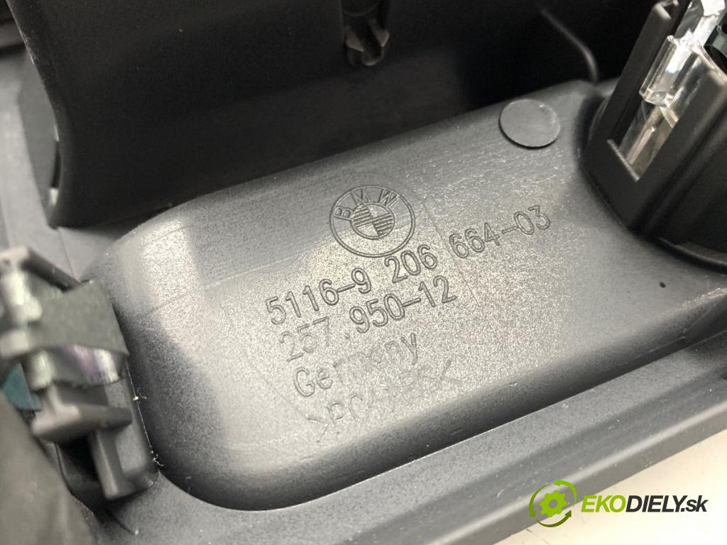 BMW F11 Kombi 2011 135 kW 520 d 1995 mří topení zadní část