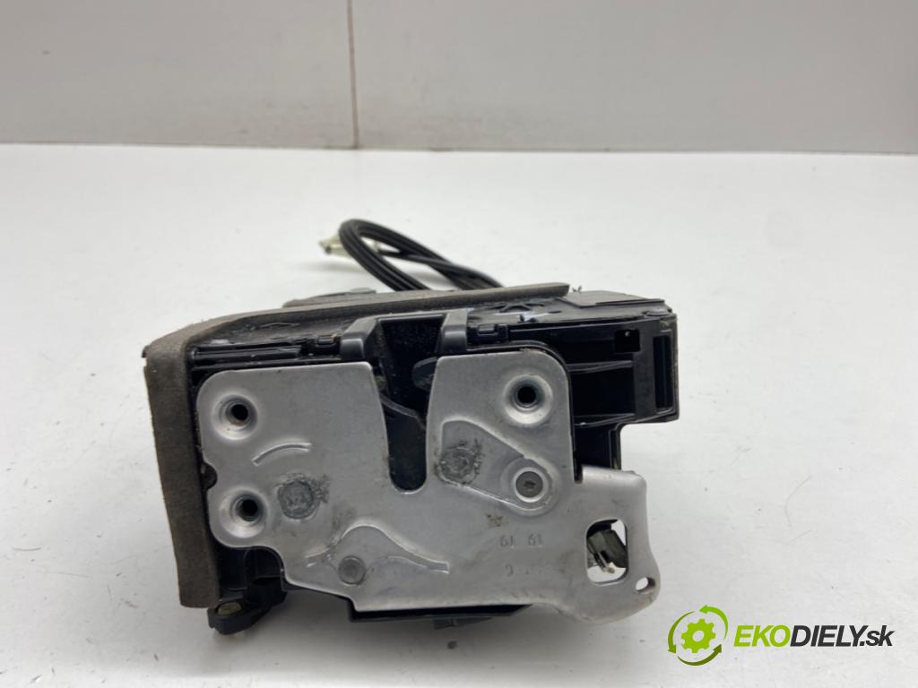 OPEL ASTRA K liftback 2019 110 kW 1.4 Turbo (68) 1399 zámok Dvere ľavy predný C3039075