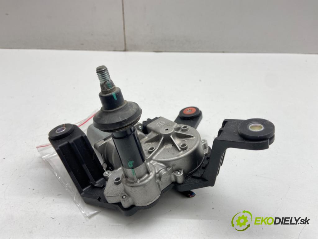 OPEL ASTRA K liftback 2019 110 kW 1.4 Turbo (68) 1399 Motor stieračov zad 39156859