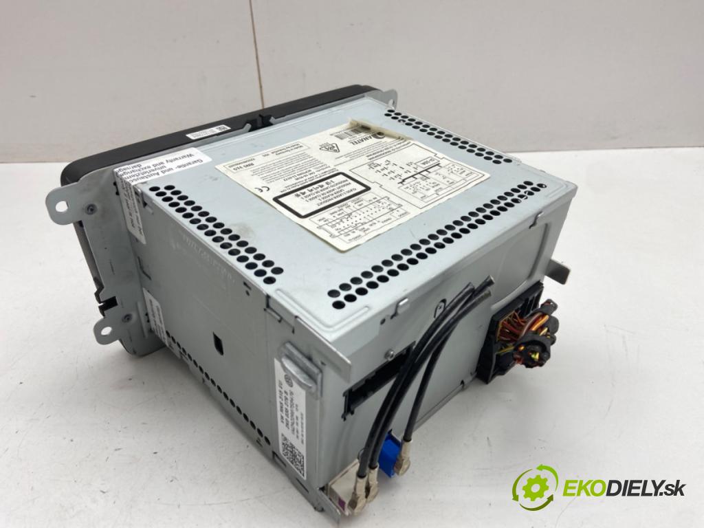 VW TOURAN nadwozie wielkoprzestrzenne (MPV) 2015 103 kW 1.4 TSI 1390 RADIO 2K0035279B (Audio zariadenie)
