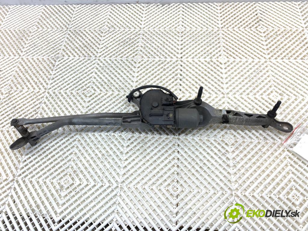 MERCEDES-BENZ S204 Kombi 2011 125 kW C 220 CDI (204.202) 2143 mechanismus stěračů přední část 3397021440 (Motorek stěračů přední)