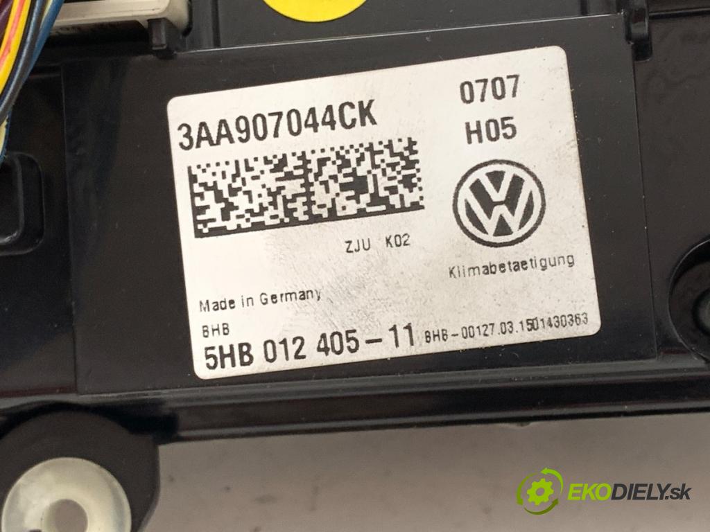 VW TOURAN nadwozie wielkoprzestrzenne (MPV) 2015 103 kW 1.4 TSI 1390 Panel ovládaní topení 5HB012405 (Páčky pod volantem)