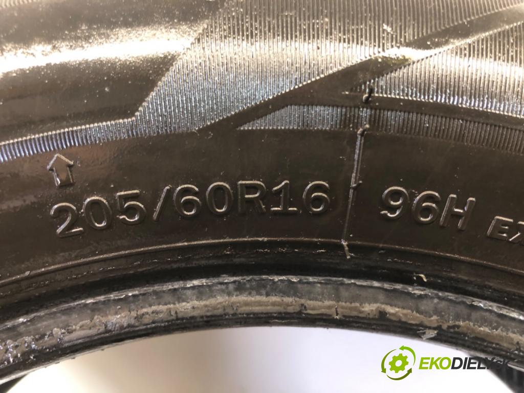--- --- PNEUMATIKY: PARA: VÍCENÁ SEZÓNA: 205/60 R16