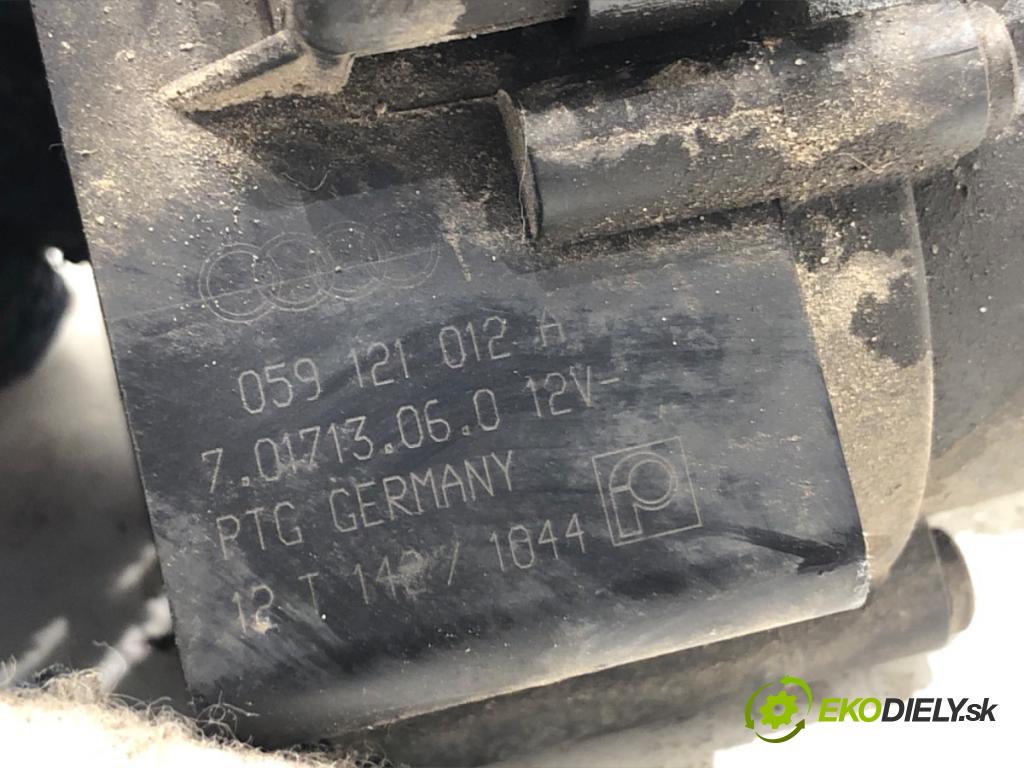 AUDI A8 D4 sedan 2012 368 kW 6.3 W12 quattro 6299 DALŠÍ: pumpa vody 12402050500 (Vodní pumpa)