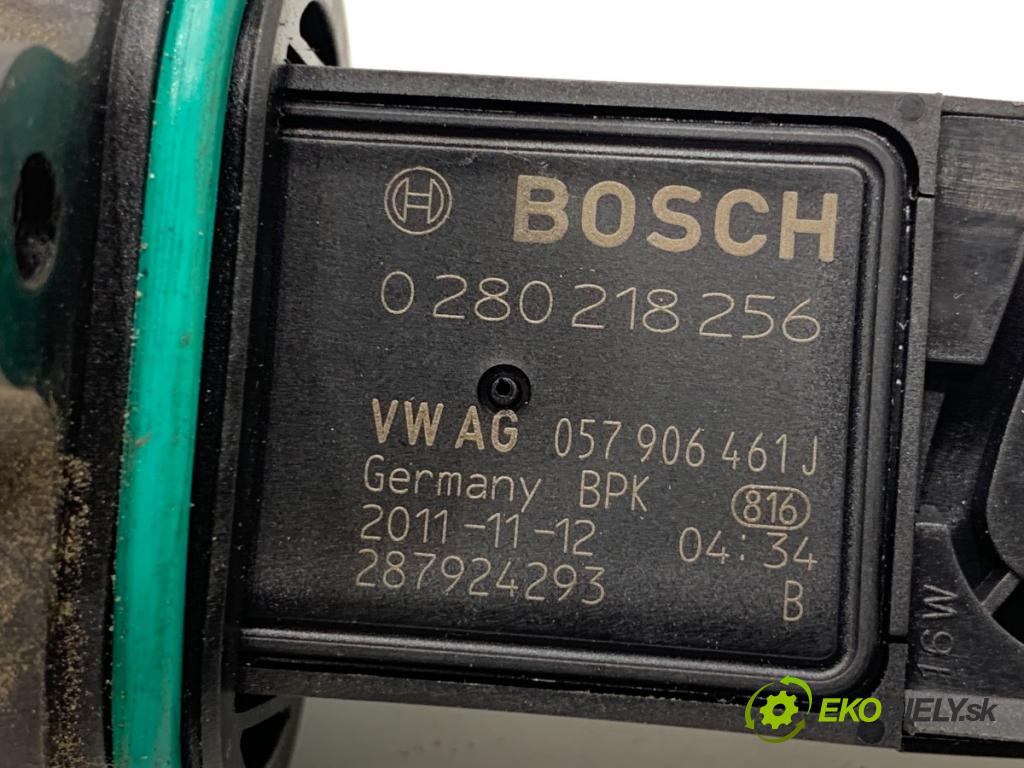 AUDI A8 D4 sedan 2012 368 kW 6.3 W12 quattro 6299 váha vzduchu 0280218256 (Snímač hmotnosti vzduchu)