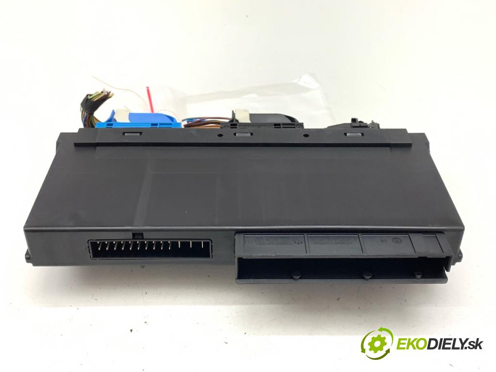 BMW F11 Kombi 2011 135 kW 520 d 1995 modul komfortu 9244394 (Komfortní modul)